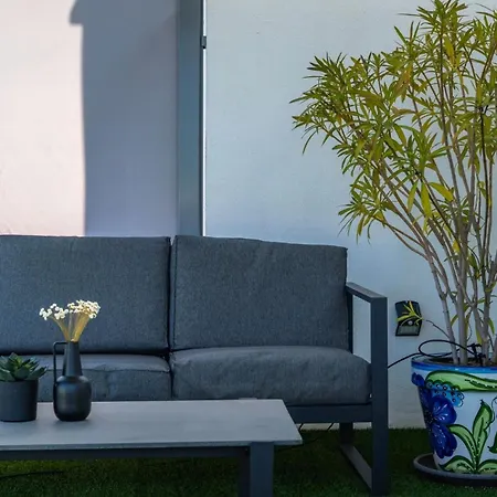 Serene Hideaway, Luxurious 2-bedroom Penthouse In The Exclusive Paraiso Pueblo