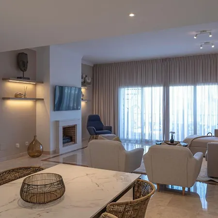 아파트 Serene Hideaway, Luxurious 2-bedroom Penthouse In The Exclusive Paraiso Pueblo *