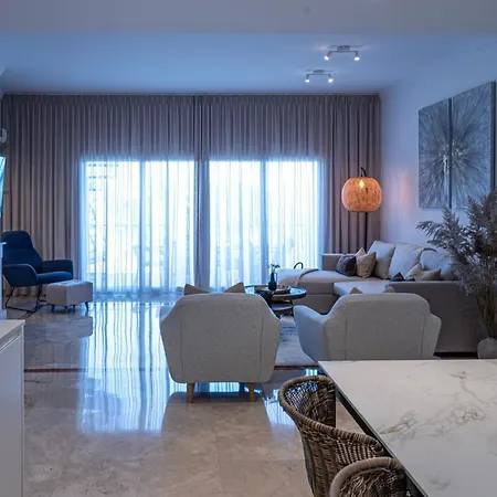 Apartment Serene Hideaway, Luxurious 2-bedroom Penthouse In The Exclusive Paraiso Pueblo *