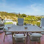 Apartment Serene Hideaway, Luxurious 2-bedroom Penthouse In The Exclusive Paraiso Pueblo *