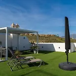 Apartment Serene Hideaway, Luxurious 2-bedroom Penthouse In The Exclusive Paraiso Pueblo *