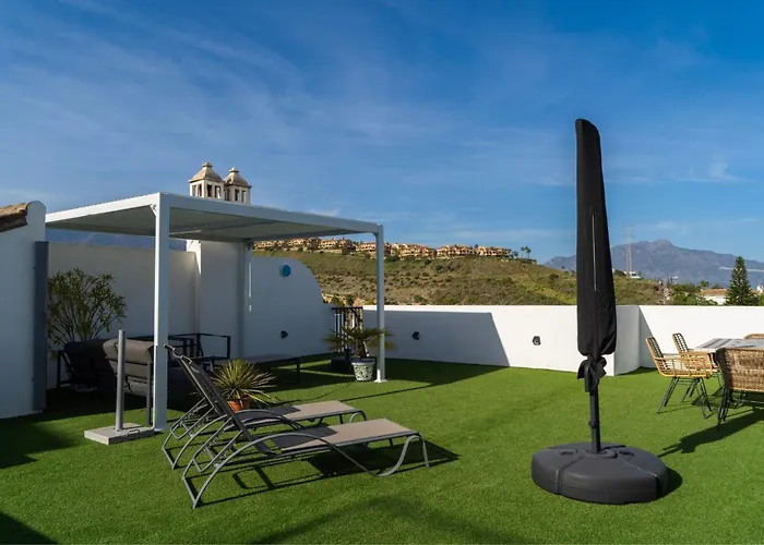 Apartment Serene Hideaway, Luxurious 2-bedroom Penthouse In The Exclusive Paraiso Pueblo *